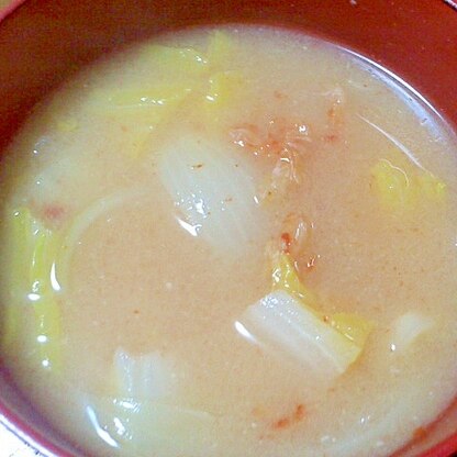 キムチ入り★白菜と玉ねぎの味噌汁
